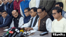ধানমন্ডিতে দলের কেন্দ্রীয় কার্যালয়ে সংবাদ সম্মেলনে আওয়ামী লীগের সাধারণ সম্পাদক ওবায়দুল কাদের। ২৮ ডিসেম্বর, ২০২৩।