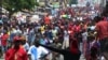 Manifestation en masse dans les rues de Conakry