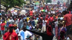 Manifestation en masse dans les rues de Conakry