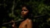 Un indígena de la tribu Mura, oriunda de la selva amazónica, fotografiado en Brasil el 20 de agosto de 2019.