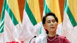ထောင်ဒဏ် ၂၇ နှစ်ကျခံနေရသူ အသက် ၇၉ နှစ်ရှိပြီဖြစ်တဲ့ ဒေါ်အောင်ဆန်းစုကြည်။ (ယခင်မှတ်တမ်းဓာတ်ပုံ- စက်တင်ဘာ ၁၉၊ ၂၀၁၇)