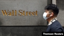 El mercado bursátil en EE.UU. sintió un respiro, pero algunos índices se vieron afectados por las alarmas de los inversores ante un avance de las pugnas con China.