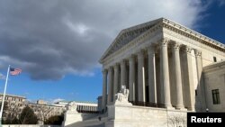 Los jueces revocaron una decisión previa de la Corte Suprema de Kansas de 2017 al encontrar que una ley federal de 1986, llamada Ley de Reforma y Control de la Inmigración, no impidió que los estados llevaran a cabo tales enjuiciamientos. Foto de archivo del 21 de enero de 2020.